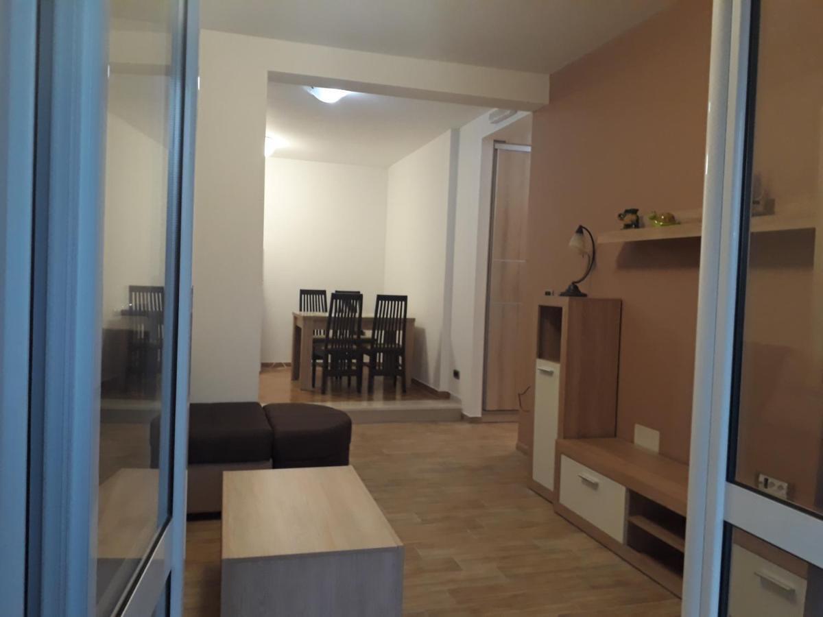 Apartmani Andrea 헤르섹 외부 사진
