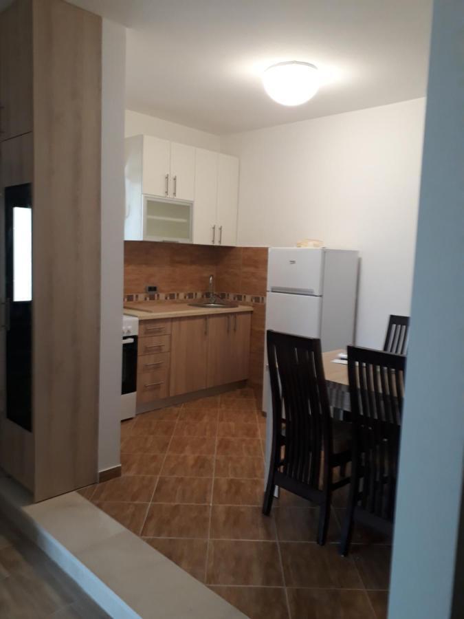 Apartmani Andrea 헤르섹 외부 사진